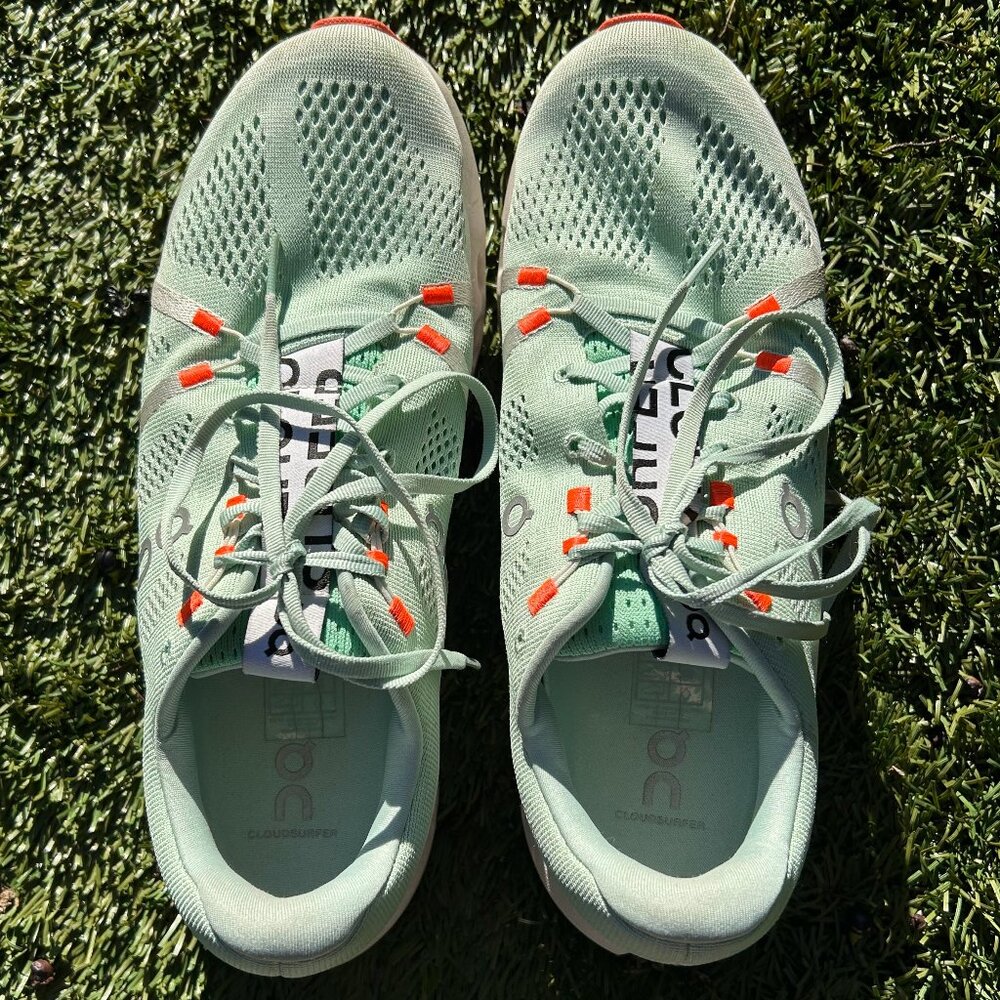 On Cloudsurfer sneakers
